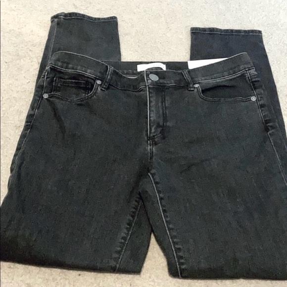 NWT Washed Black Modern Skinny Jeans - Picture 3 of 4